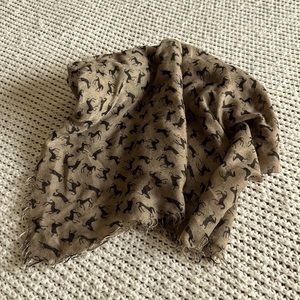 Stylish scarf